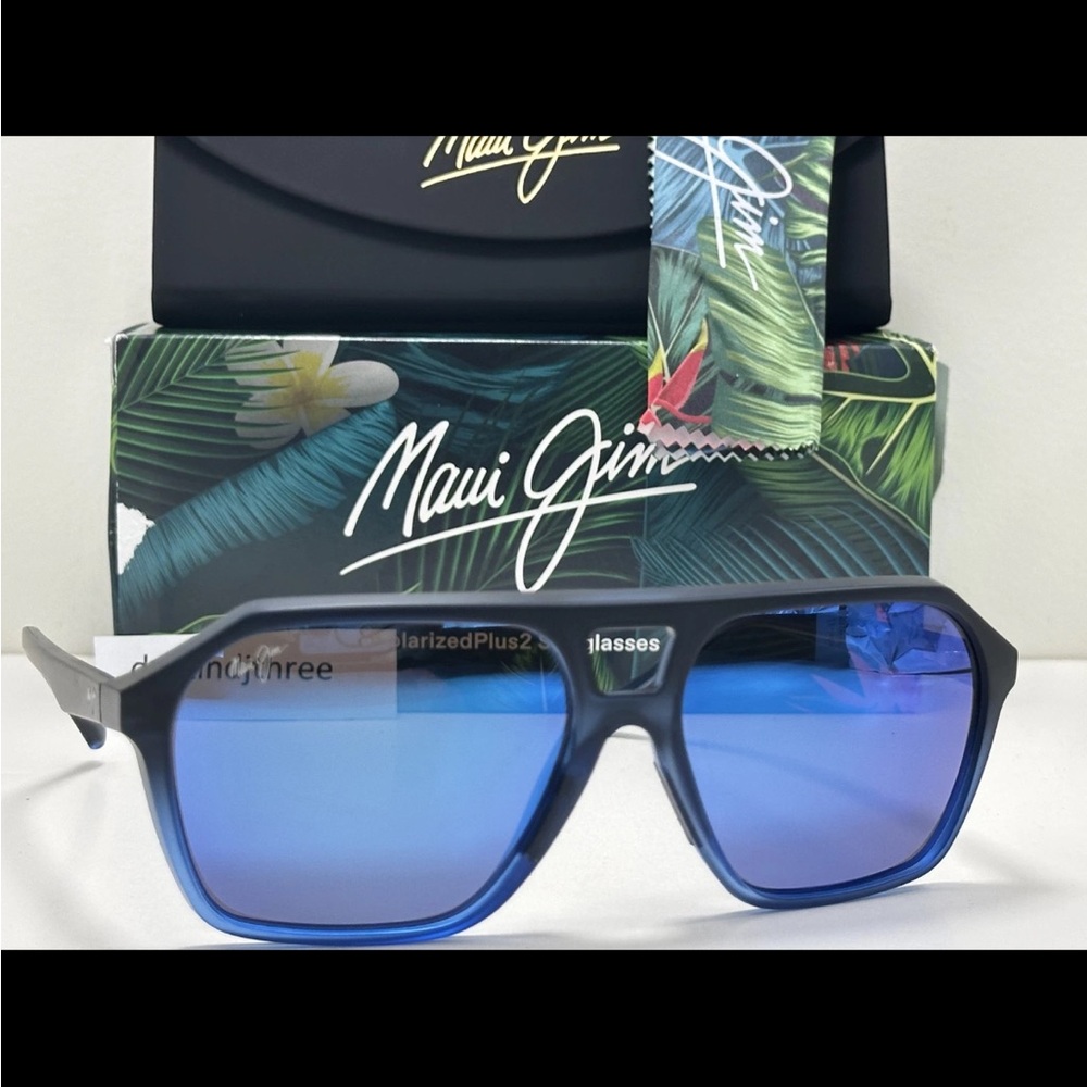 MAUI JIM WEDGES MAT BLK FADE BLUE POLAR BLUE HAWAII GLASS SUNGLASSES B880-03 NEW
